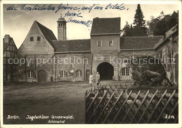 BERLIN  CITY Jagdschloss Grunewald Schlosshof