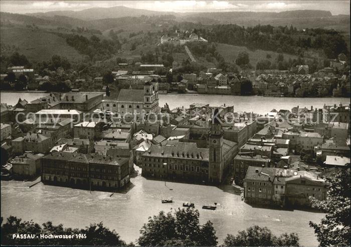 PAssAU Bayern Fliegeraufnahme Dreifluessestadt bei Hochwasser 1965