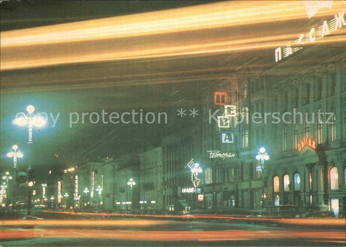 Leningrad St Petersburg Nevsky Prospekt bei Nacht