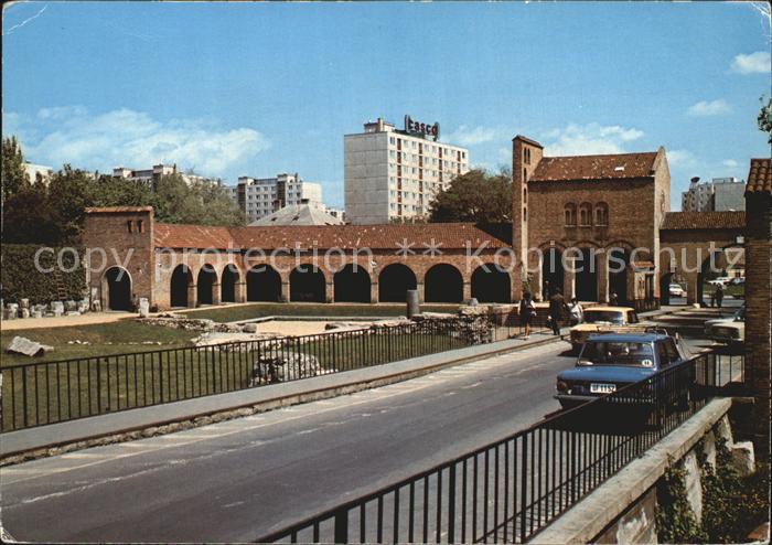 Szekesfehervar Romkert es kotar Ruinengarten und Lapidarium