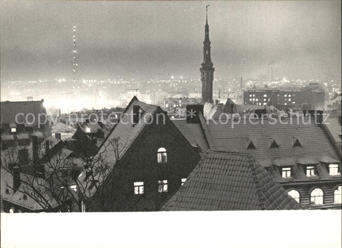 Tallinn Stadtbild bei Nacht
