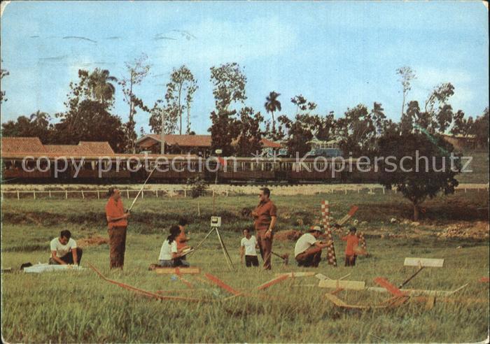 Havana Habana Lenin park Aeromodelism