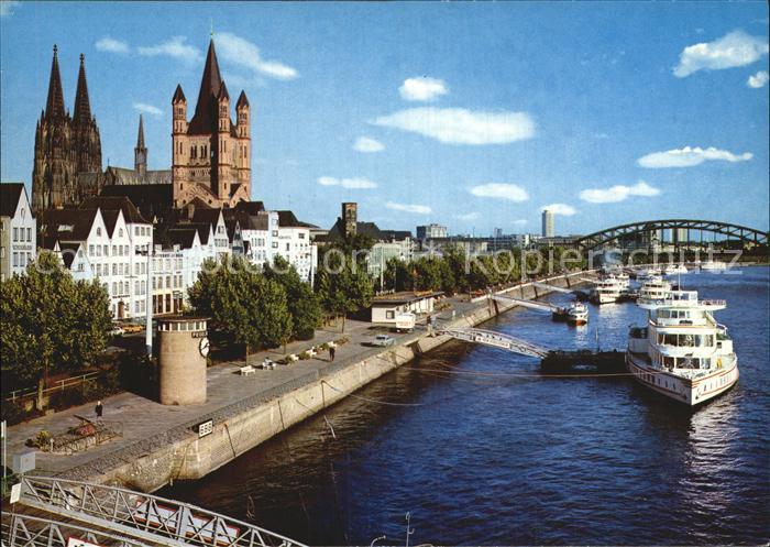 Koeln Rhein Rheinufer Dampferanlegestellen
