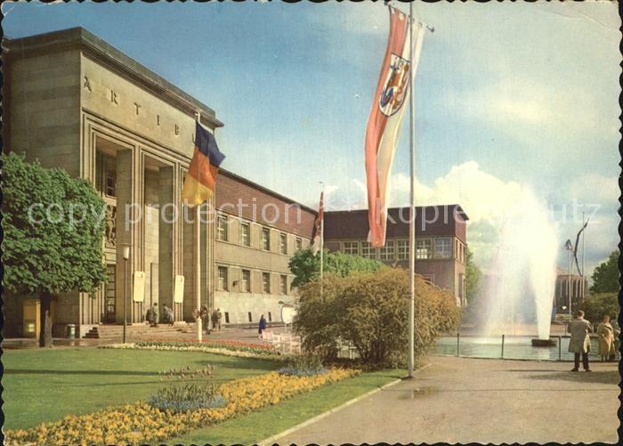 DuessELDORF  CITY Ehrenhof Haupteingang des Duesseldorfer-Ausstellungsgelaende