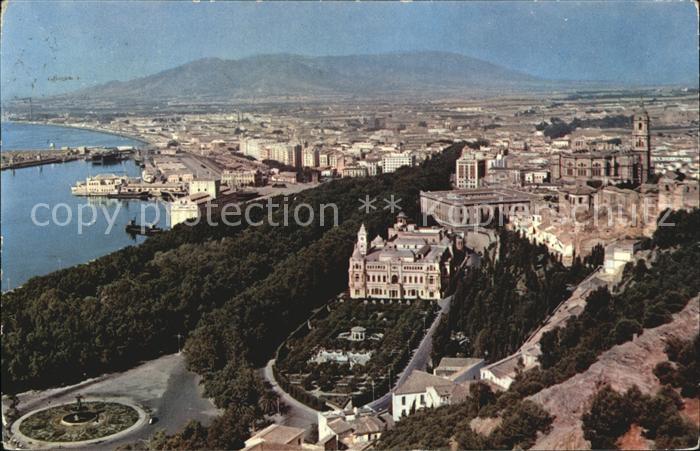 Malaga Andalucia Rathaus Park und Kathedrale