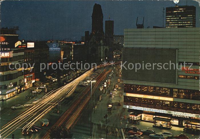 BERLIN  CITY Kurfuerstendamm bei Nacht mit Gedaechtniskirche