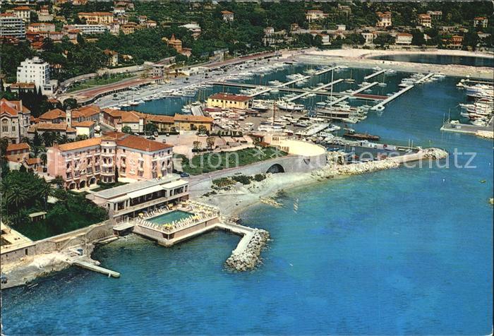 Beaulieu-sur-Mer Fliegeraufnahme La Reserve de Beaulieu Hotel mit Hafen