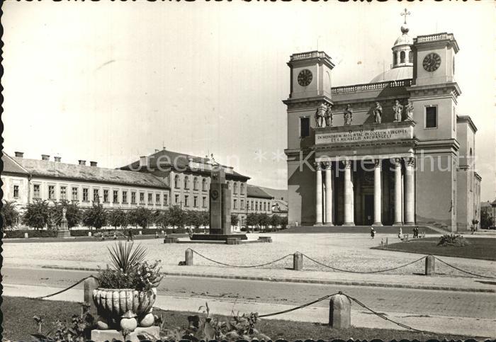 Vac Teilansicht des Platzes Tèrrèszlet