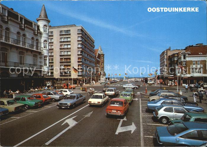 Oostduinkerke Leopoldlaan en Astridplein