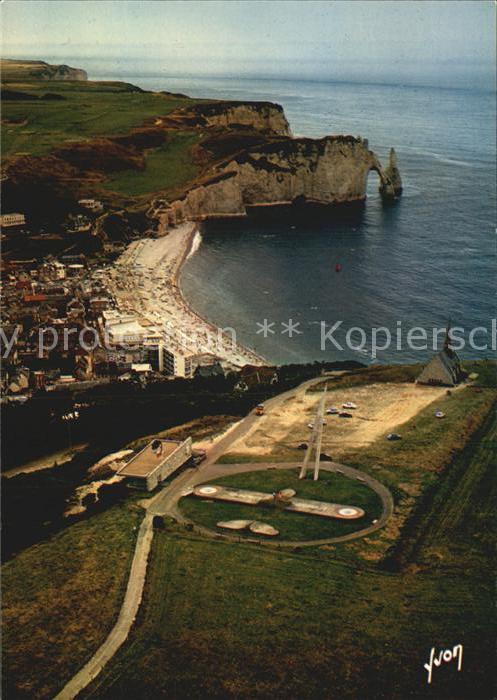Etretat Fliegeraufnahme Monument Nungesser et Coli und Strand
