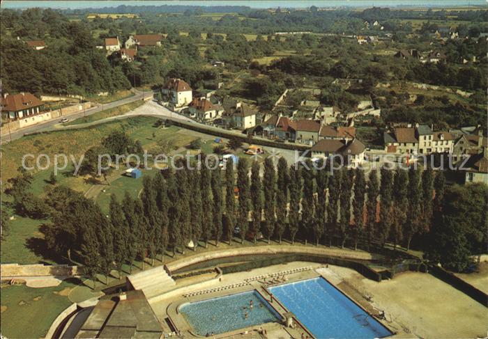 Falaise Calvados Fliegeraufnahme Piscine et Camping Caravaning