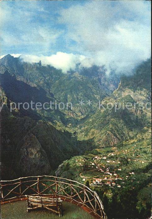 Curral das Freiras Vista del Mirador de las Monjas Bergdorf