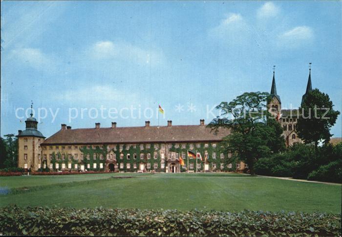 Hoexter Weser Innenhof Kloster Corvey