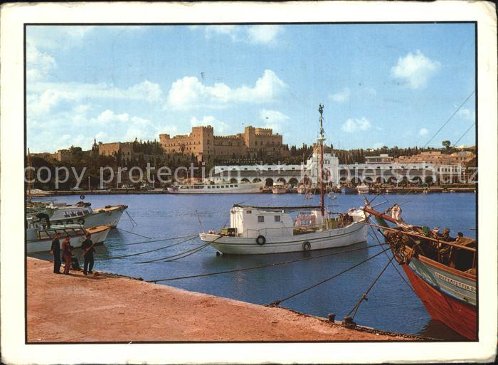 Rhodos Rhodes aegaeis Hafen Fischerboote Festung