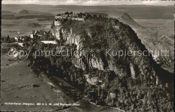 Hohentwiel und Hohenkraehen Fliegeraufnahme