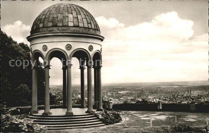 Wiesbaden Nerobergtempel Stadtblick