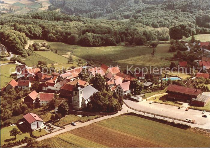 Neunkirchen Odenwald mit Ev Pfarrkirche Fliegeraufnahme