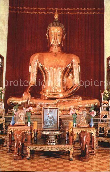 Bangkok Golden Buddha of Sukhotai Era at Wat Trimit