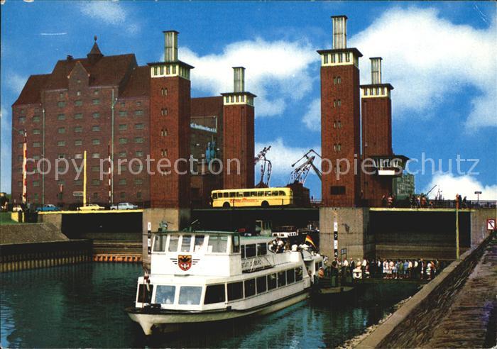 Duisburg Ruhr Schwanentorbruecke