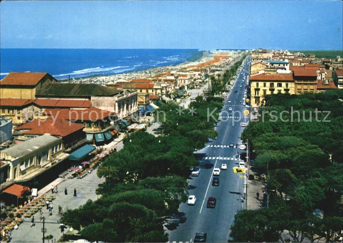 Viareggio Allee entlang dem Meer