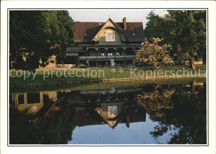BREMEN  CITY Die Meierei Teich Wasserspiegelung Buergerpark