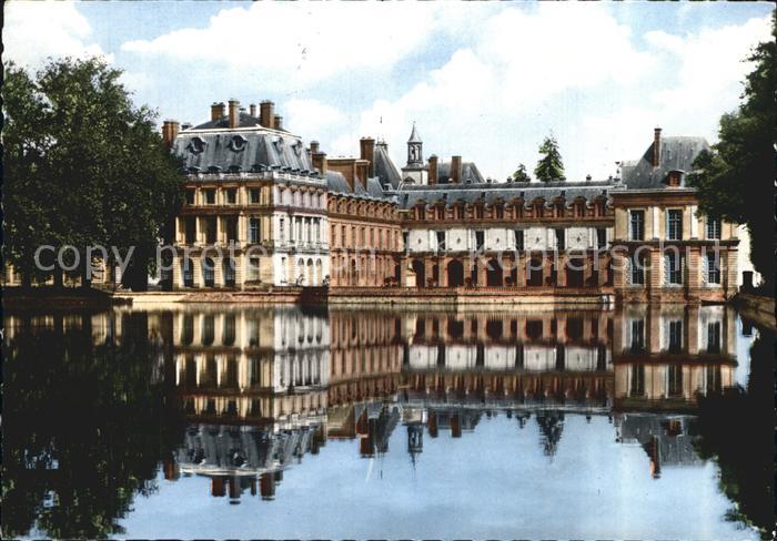 Fontainebleau Seine et Marne Palais Bassin des Carpes