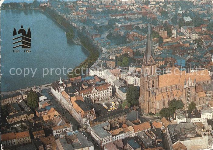 Schwerin Mecklenburg Fliegeraufnahme Altstadt Kirche See