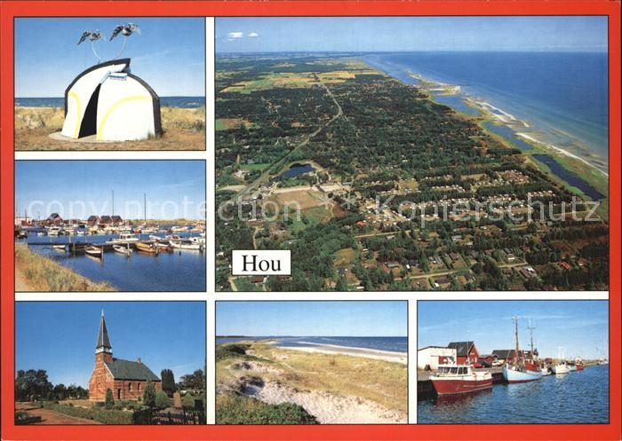 Hou Fliegeraufnahme Hafen Kirche Strand Bootsliegeplatz