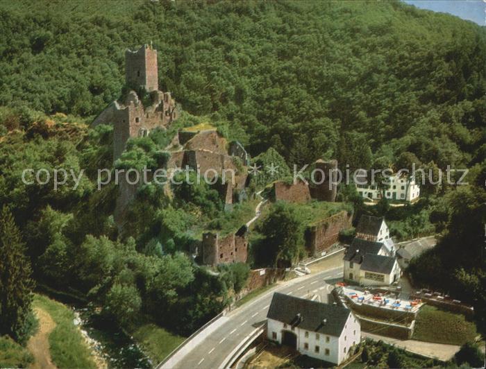 Manderscheid Eifel Fliegeraufnahme mit Niederburg