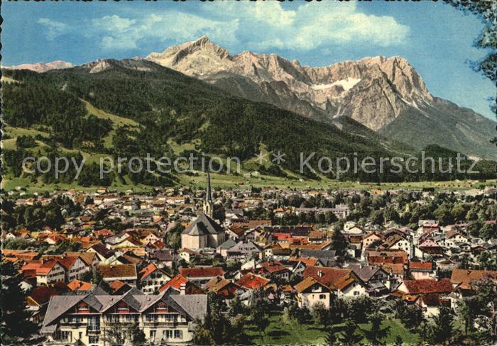 GARMISCH-PARTENKIRCHEN Bayern mit Alpspitze Zugspitze und Waxenstein