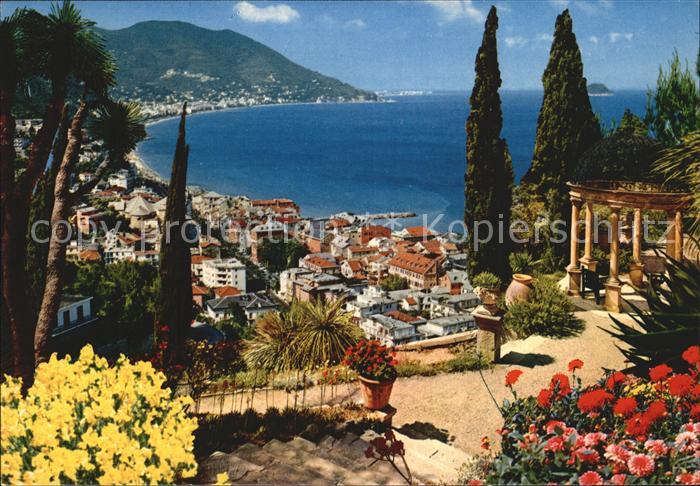 Laigueglia  Panorama dalle alture sfondo Alassio e Isoa Gallinara