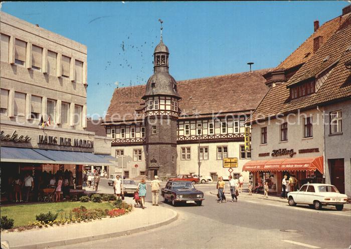 Hoexter Weser Weserstrasse mit Rathaus