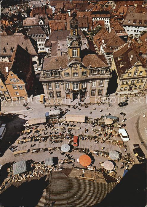 Schwaebisch Hall Blick vom Turm St Michael auf Marktplatz und Rathaus
