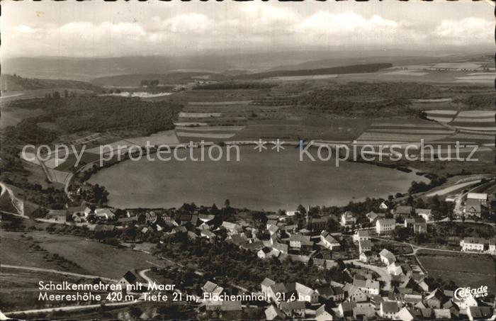 Schalkenmehren mit Maar Fliegeraufnahme