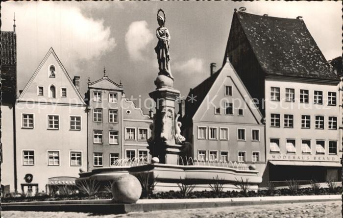 Landsberg Lech Marienbrunnen auf dem Hauptplatz