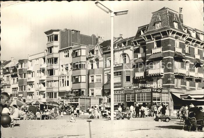 De Panne Zeedijk Digue de mer