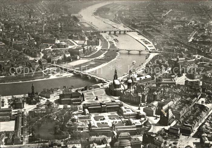 DRESDEN Elbe Fliegeraufnahme Neustadt und Altstadt