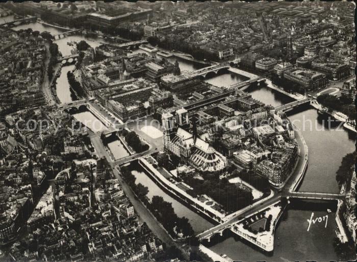 Paris Seine Ile de la Cite