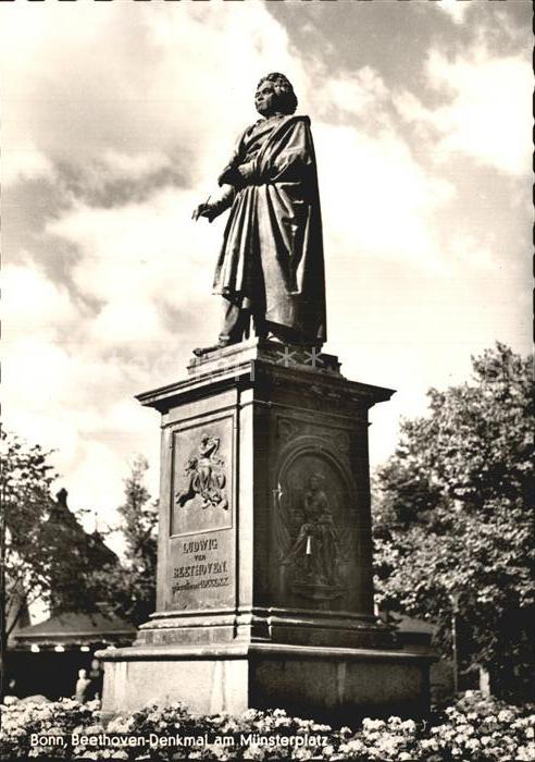 Bonn Rhein Beethoven Denkmal Muensterplatz
