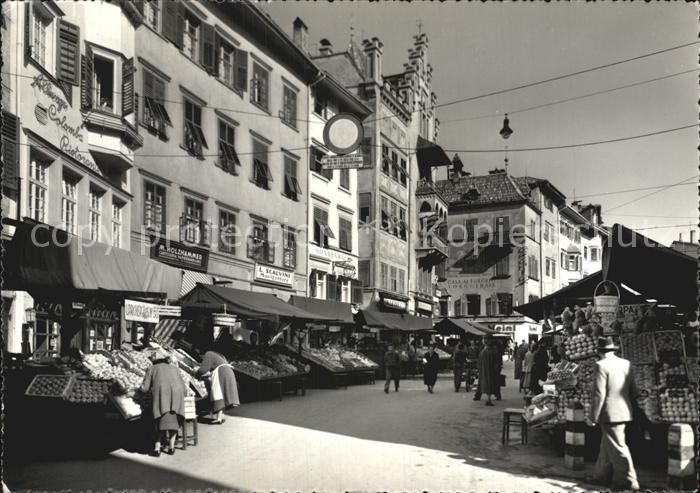 Bolzano Piazza delle Erbe