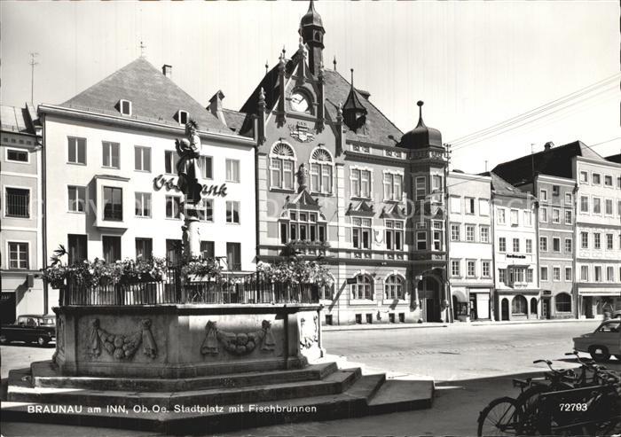 Braunau Inn Stadtplatz Fischbrunnen