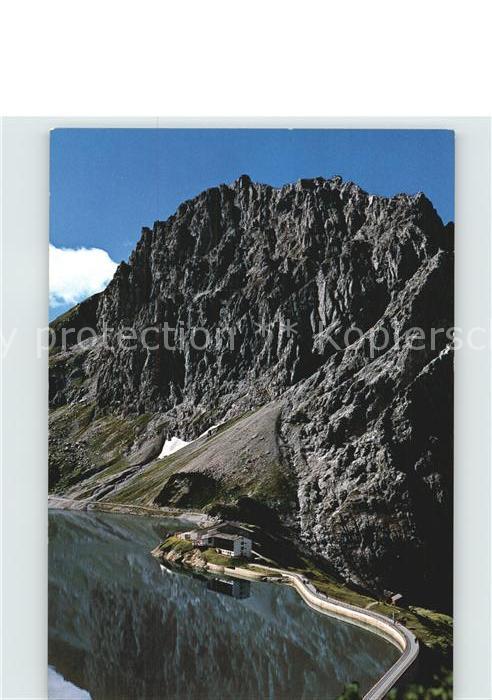 Douglass Huette Seekopf