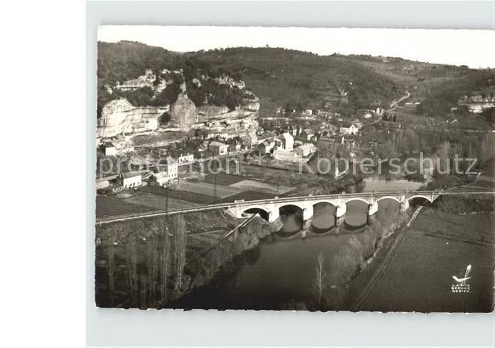 Les Eyzies-de-Tayac-Sireuil Fliegeraufnahme Pont Chemin