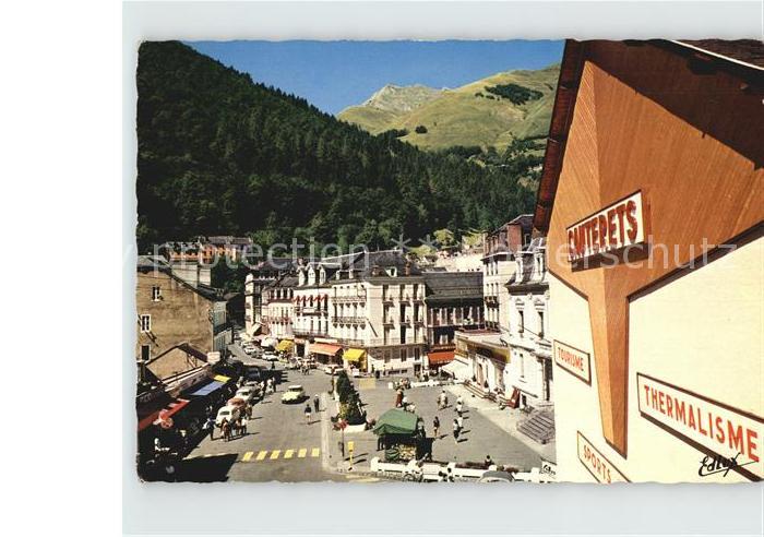 Cauterets Place de la Mairie