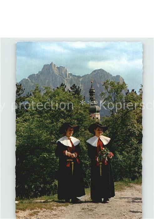 Kastelruth Suedtirol Trachten