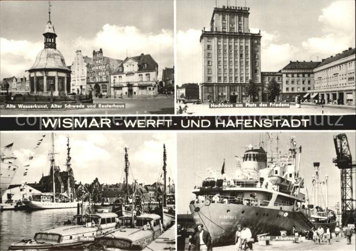 Wismar Mecklenburg Alte Wasserkunst Hochhaus am Platz des Friedens Hafen Schiff