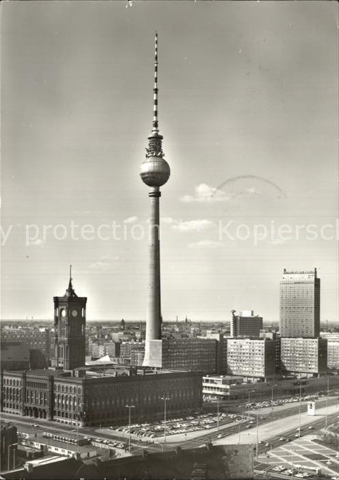 BERLIN  CITY Blick zum Rathaus Ferseh- und UKW-Turm