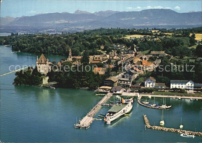 Yvoire Cite medievale Vue generale aerienne