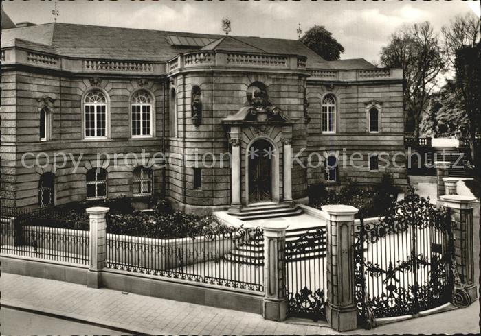 Worms Rhein Stiftung Kunsthaus Heylshof Gemaeldegalerie Schlossgarten