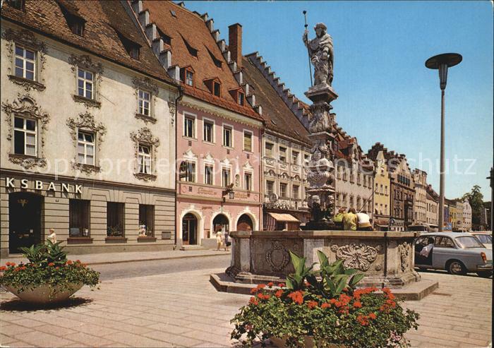 Straubing Ludwigsplatz Brunnen